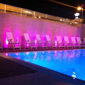 Отель Terminal Palace &