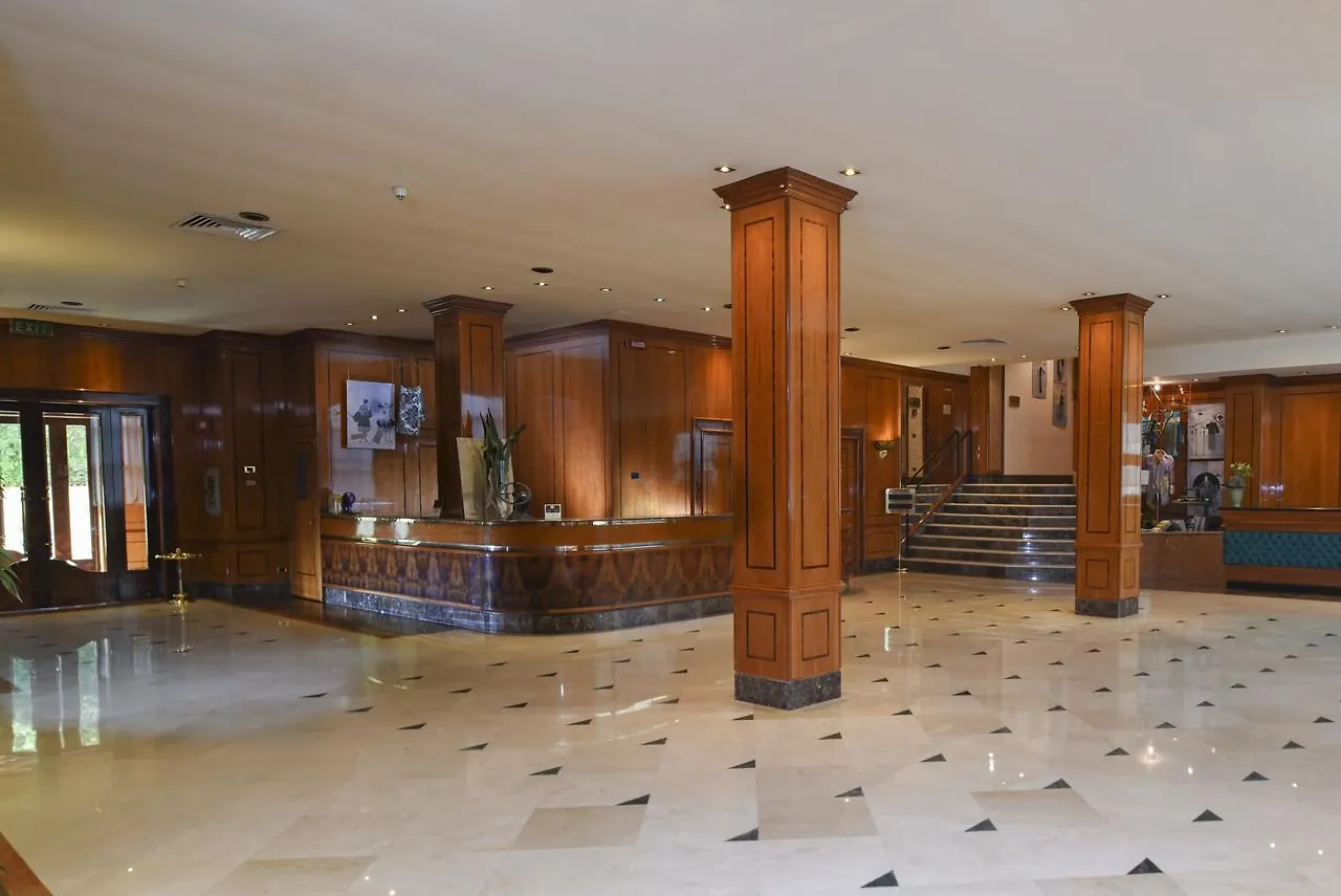 Hotel Leon D'Oro Verona 4*,  Italy