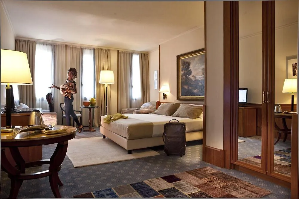 ****  Hotel Leon D'Oro Verona Italy