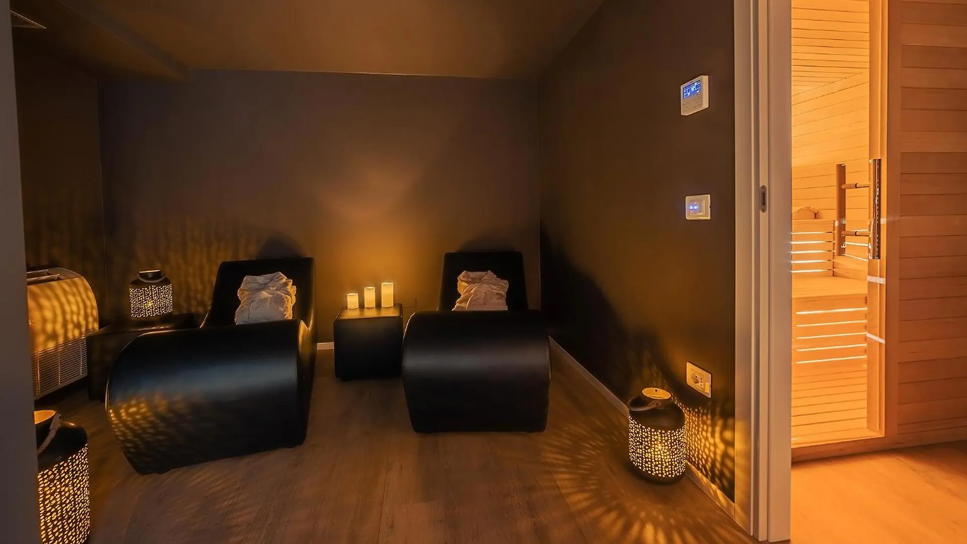 Hotel Leon D'Oro Verona 4*,  Italy